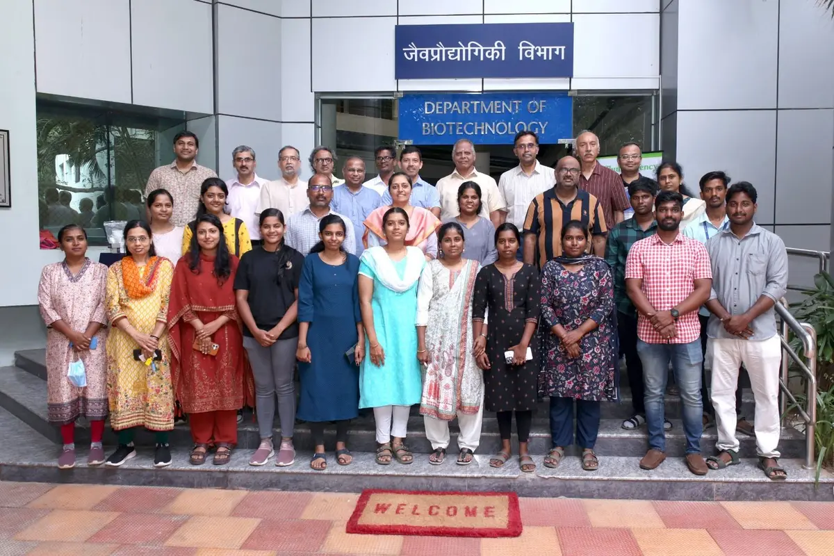 IIT Madras – Bhupat and Jyoti Mehta School of Biosciences (Department of Biotechnology): campus photo 1