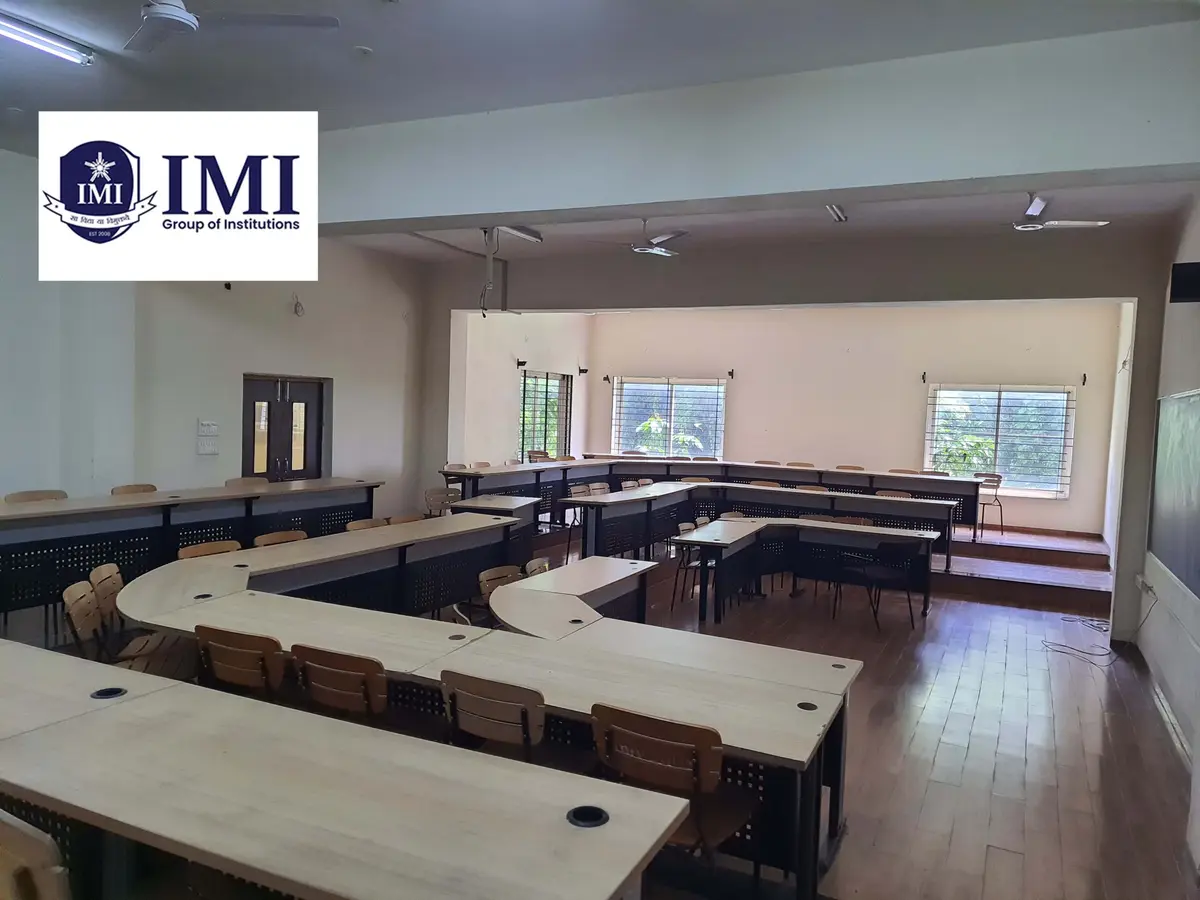 Imi Pharmaceutical Studies: campus photo 8