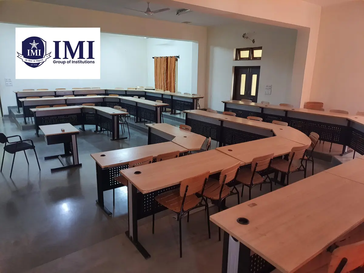 Imi Pharmaceutical Studies: campus photo 6