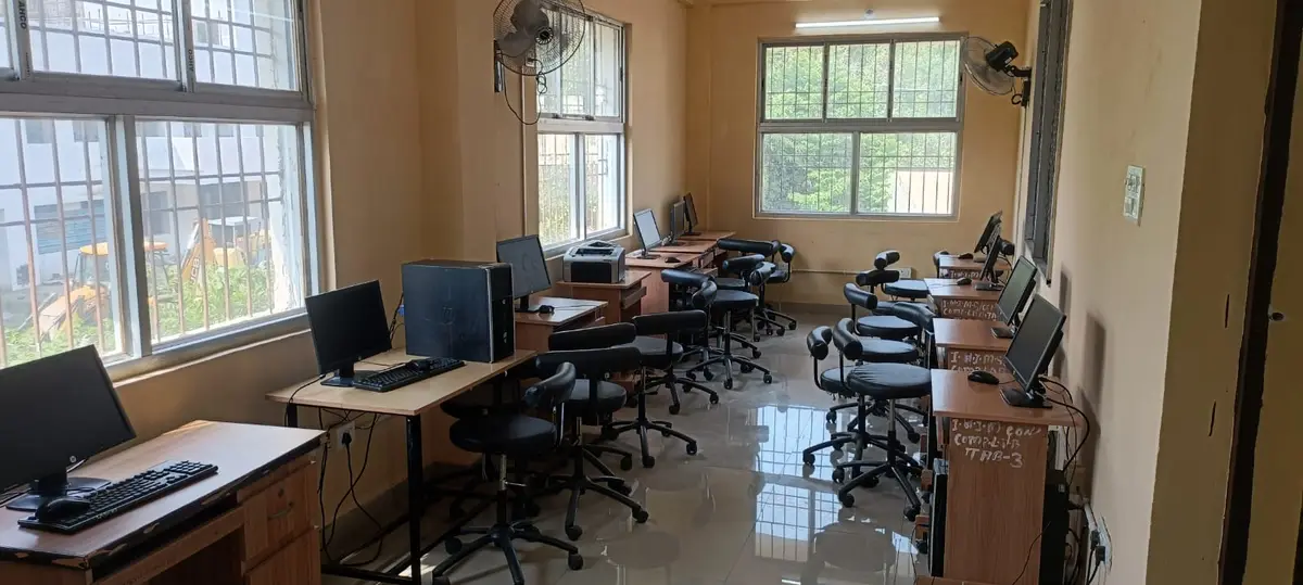Indira Gandhi Institute of Medical Sciences: campus photo 2