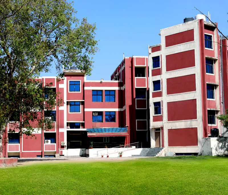 Indirapuram Institute of Higher Studies (IIHS Ghaziabad): campus photo 1