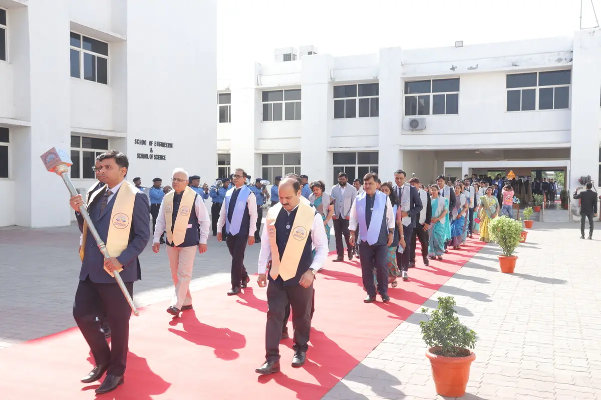 Indrashil University: campus photo 7
