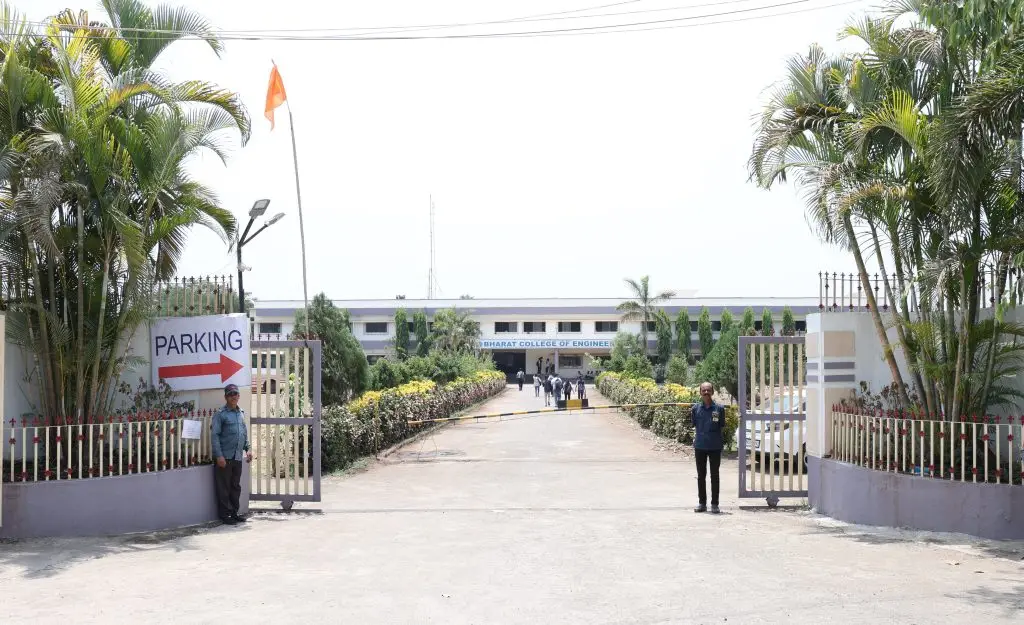 Innovative Engineers and Teachers Education Society's, Bharat College of Engineering: campus photo 1