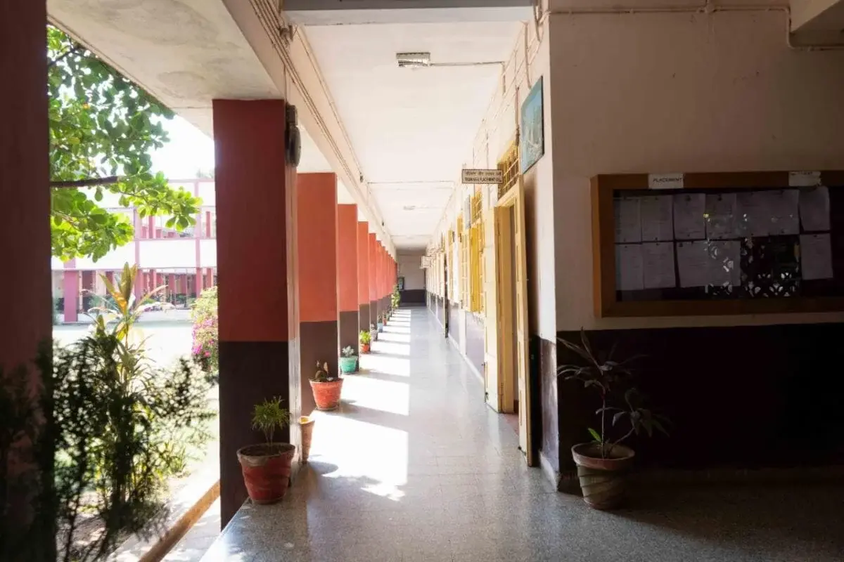 Institute of Hotel Management Catering Technology and Applied Nutrition, Chennai: campus photo 5