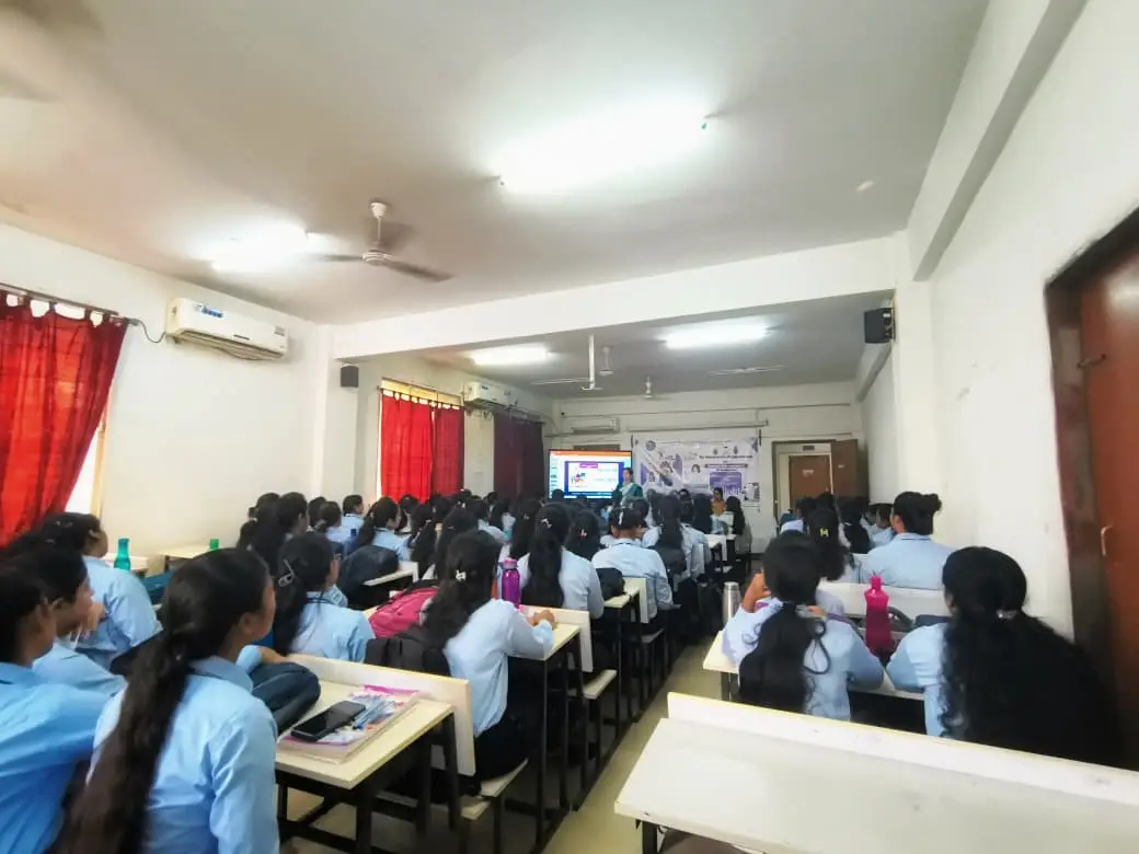 IOMAIT campus photo 3