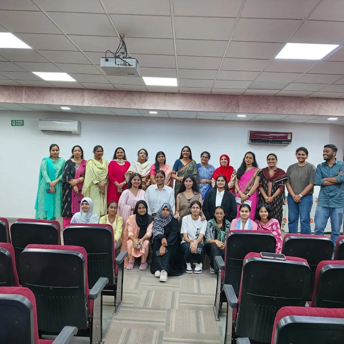 Institute of Vocational Studies: campus photo 1