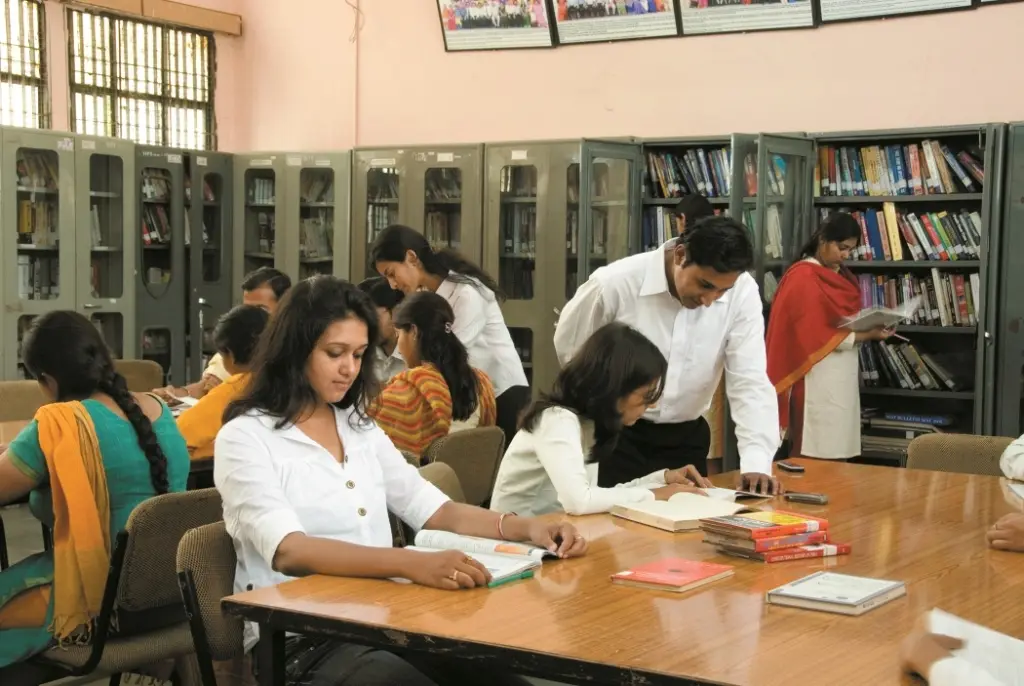 IIOPSD campus photo 2
