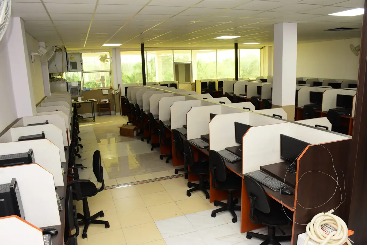 IGOIS campus photo 2