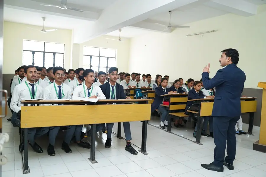 IGOIS campus photo 6