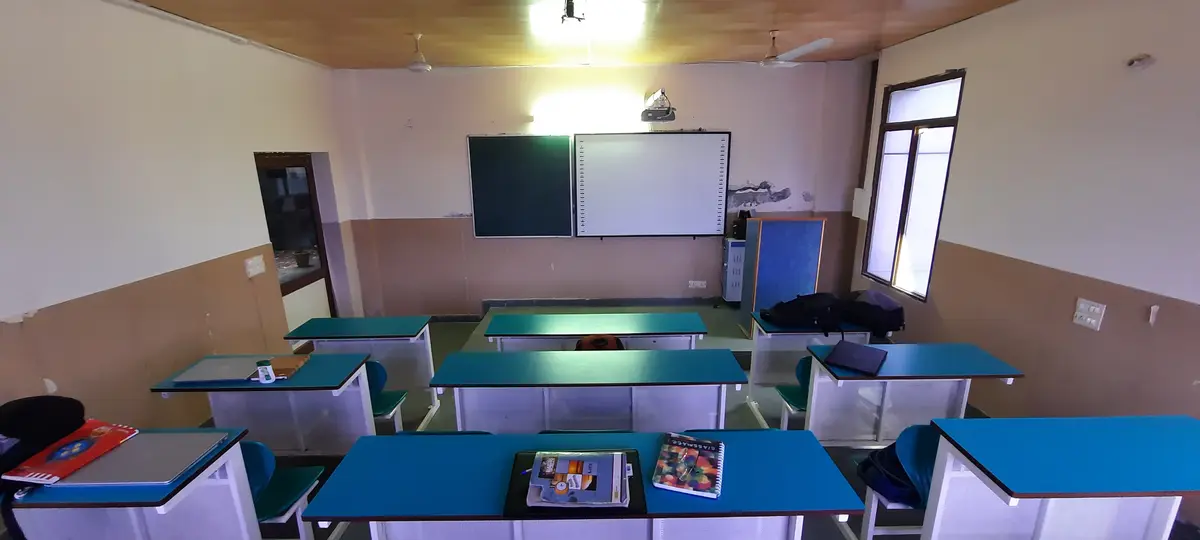 ISF college of Pharmacy campus photo 6