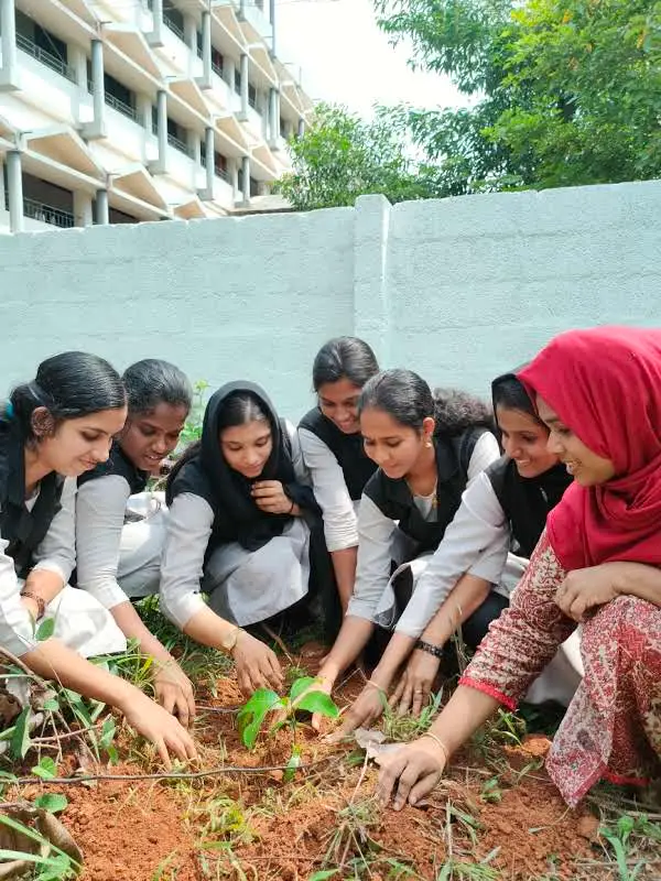Iss College of Teacher Education, Ponniamkurissi: campus photo 5