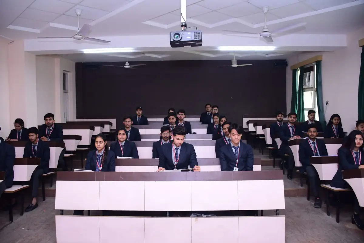 Its College of Professional Studies: campus photo 7