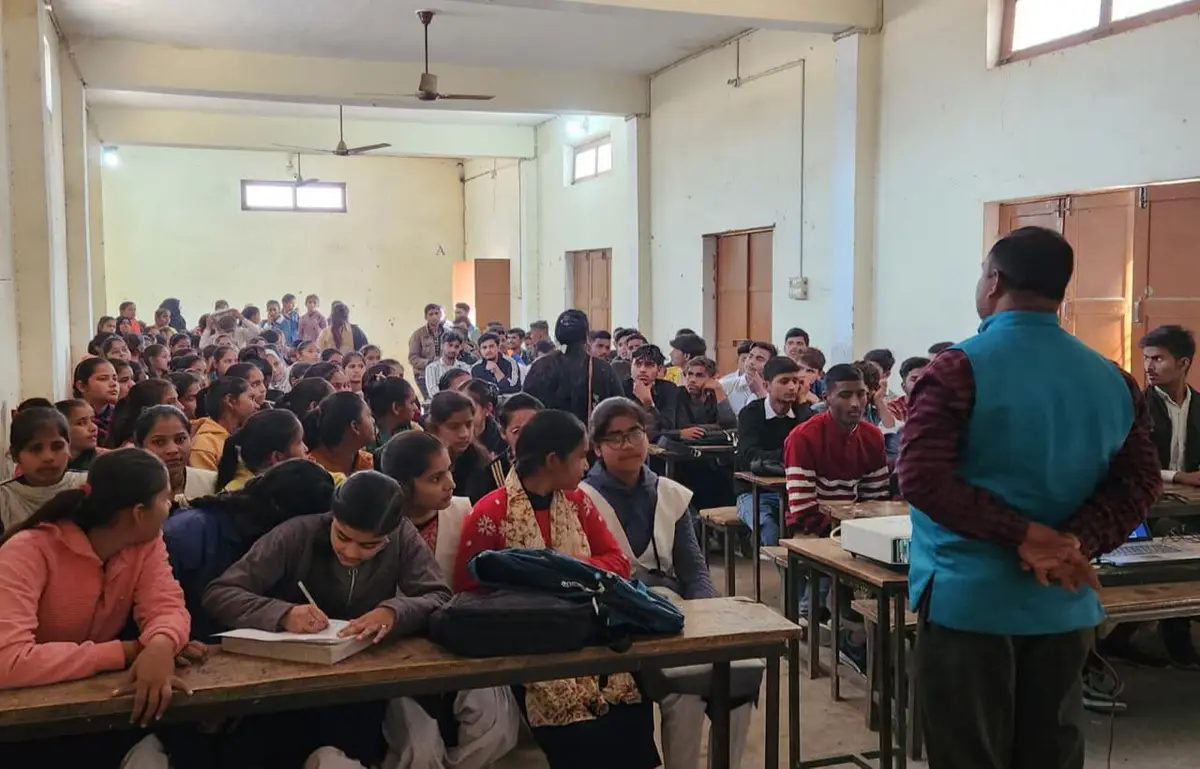 J J Gyan Girls College: campus photo 5