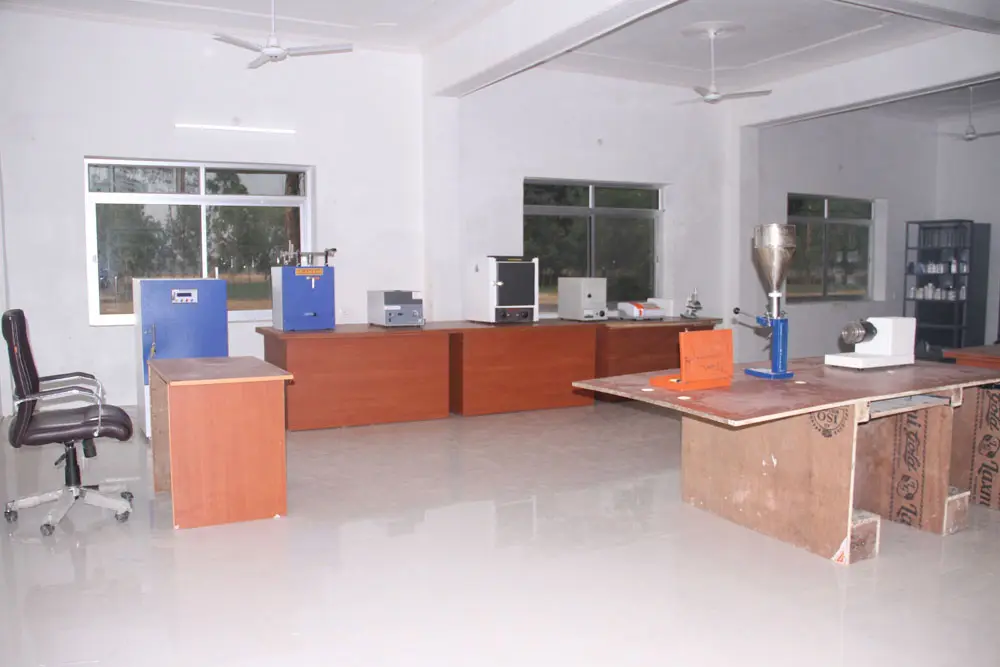 J S Singh Institute of Pharmacy Sitapur: campus photo 6