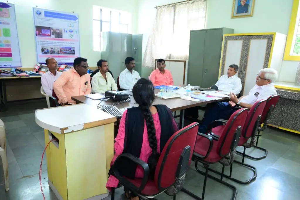 Jagdamba Education Societys S.N.D.College of Pharmacy, Babhulgaon: campus photo 6