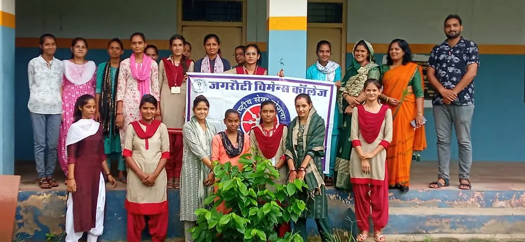 Jagrauti Women College: campus photo 6