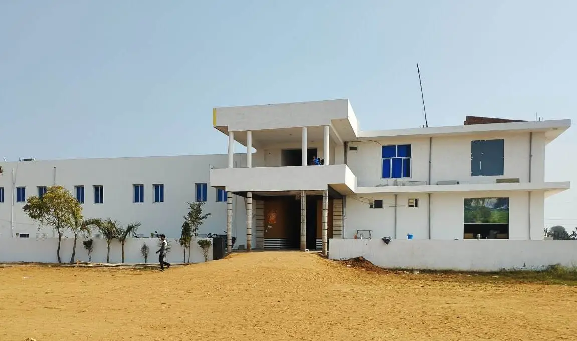 Jai Baba Amarnath T T School: campus photo 7