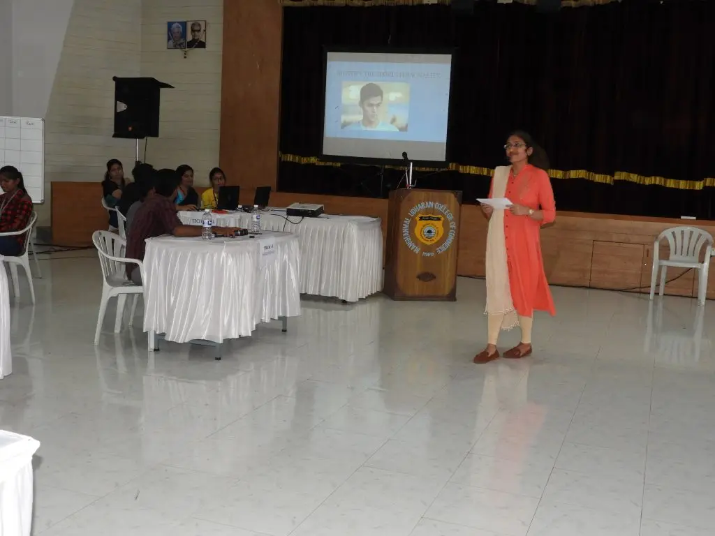 JaiHind Sindhu Education Trust's Manghanmal Udharam College of Commerce: campus photo 8