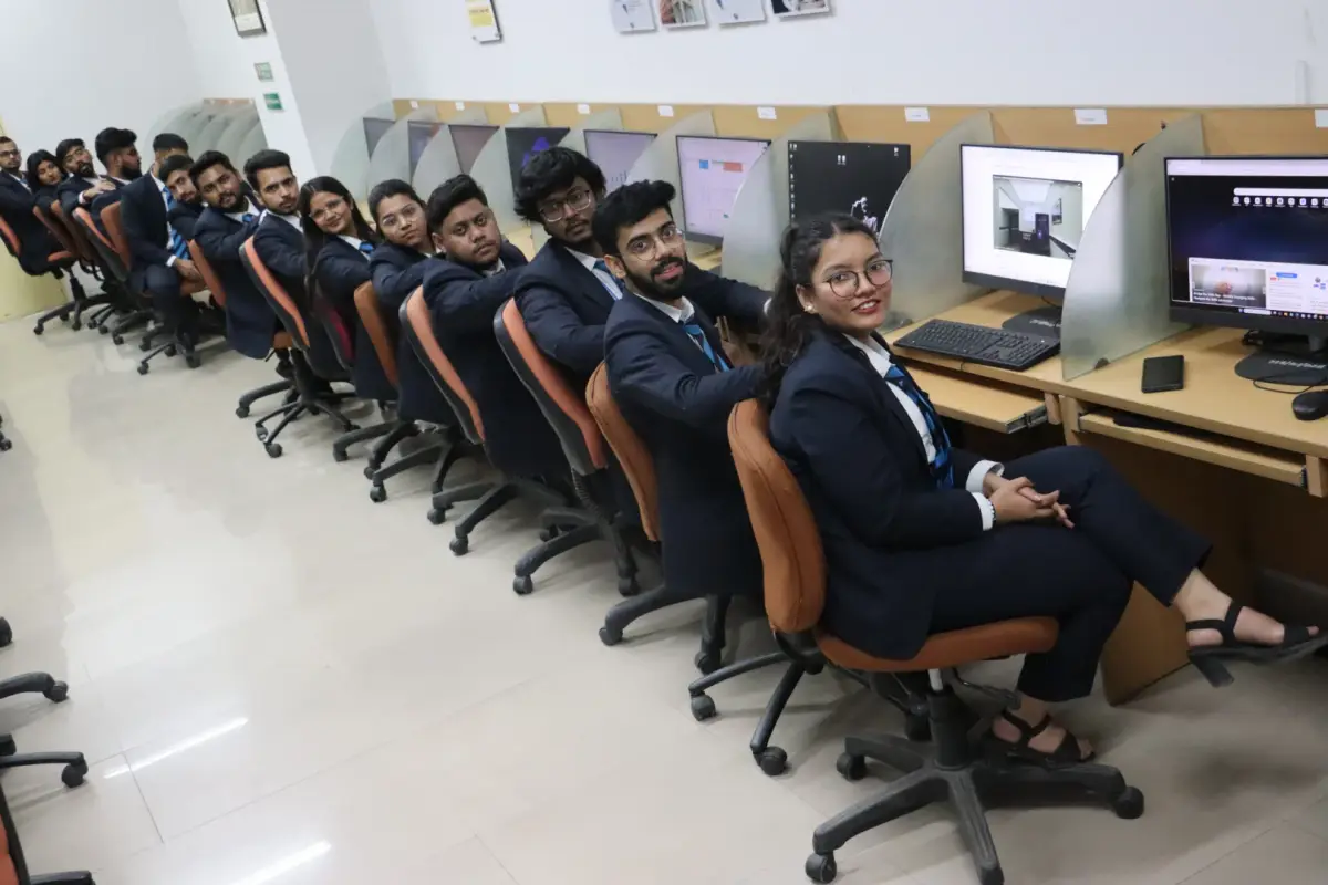 Jaipuria School of Business, Gaziabad: campus photo 8