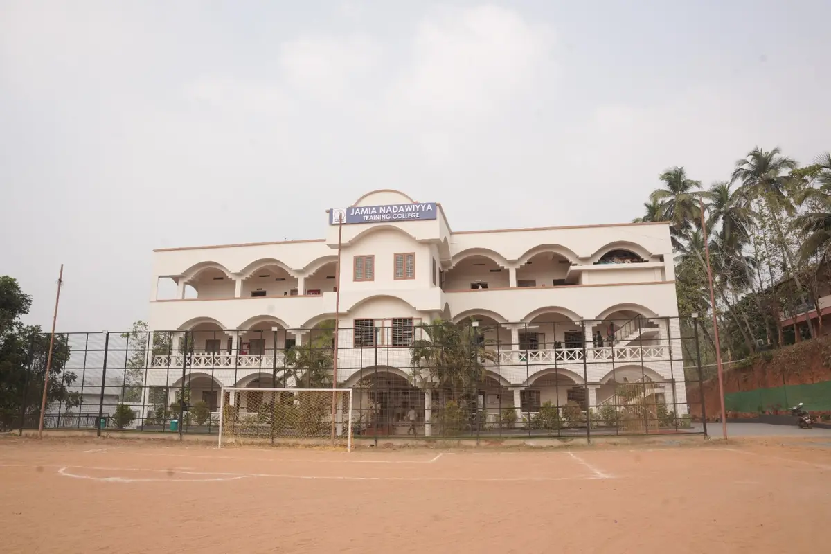 Jamia Nadawiyya Tti Malapuram campus
