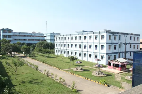 Jaya Engineering College: campus photo 1