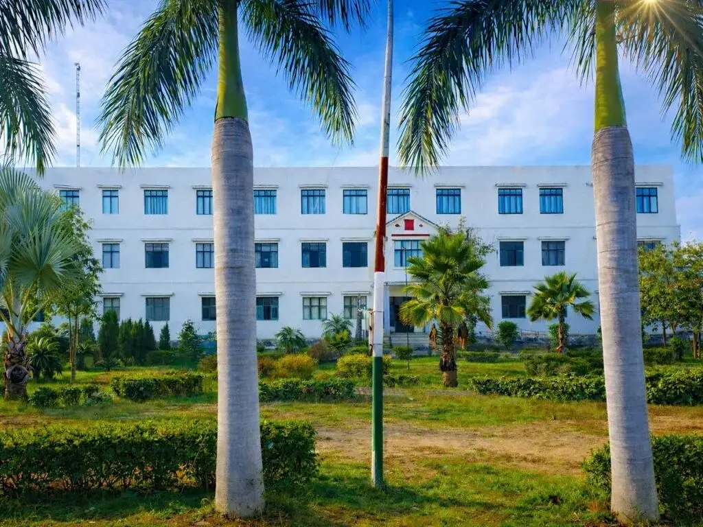 Jeevan Gopi Institute of Pharmacy and Technology: campus photo 6