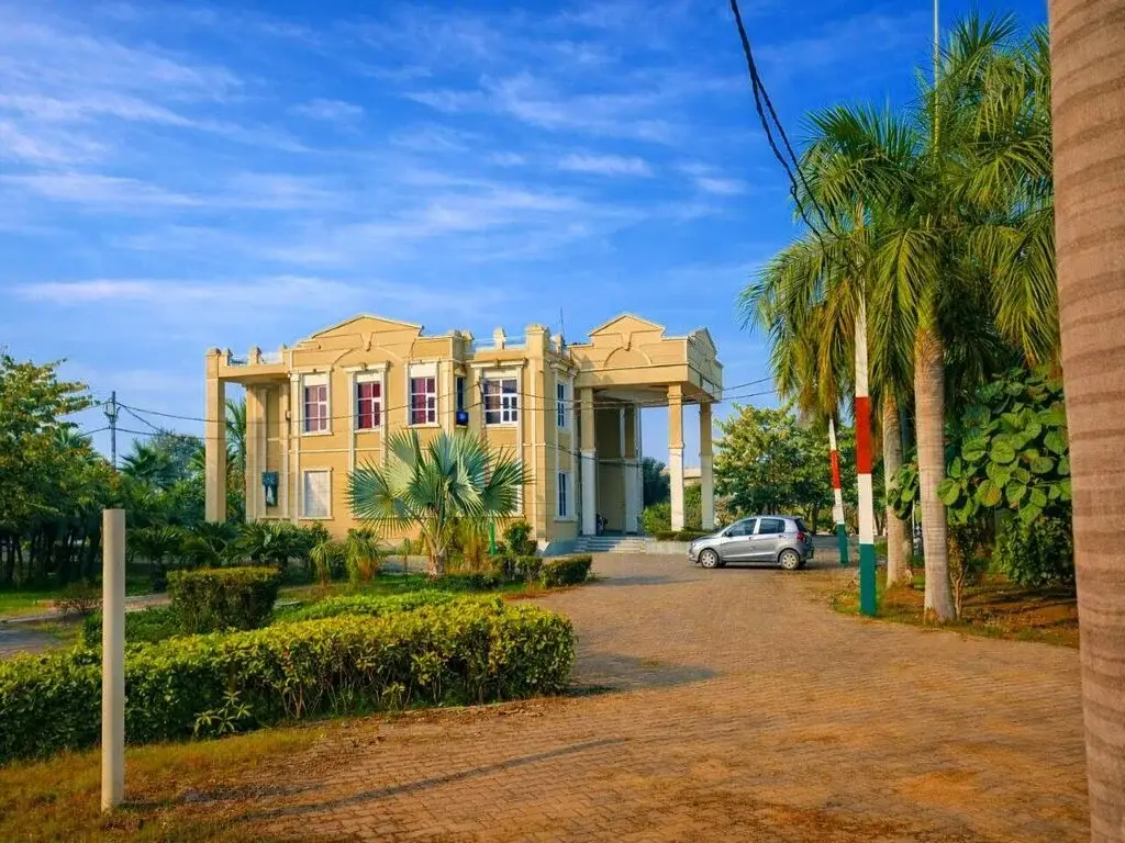 Jeevan Gopi Institute of Pharmacy and Technology: campus photo 5