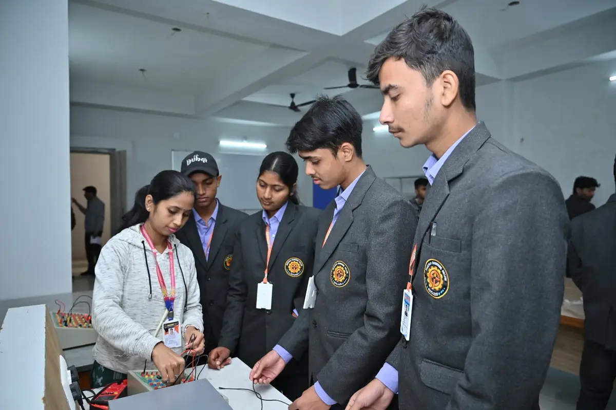 Jhadeswar Engineering College campus photo 6