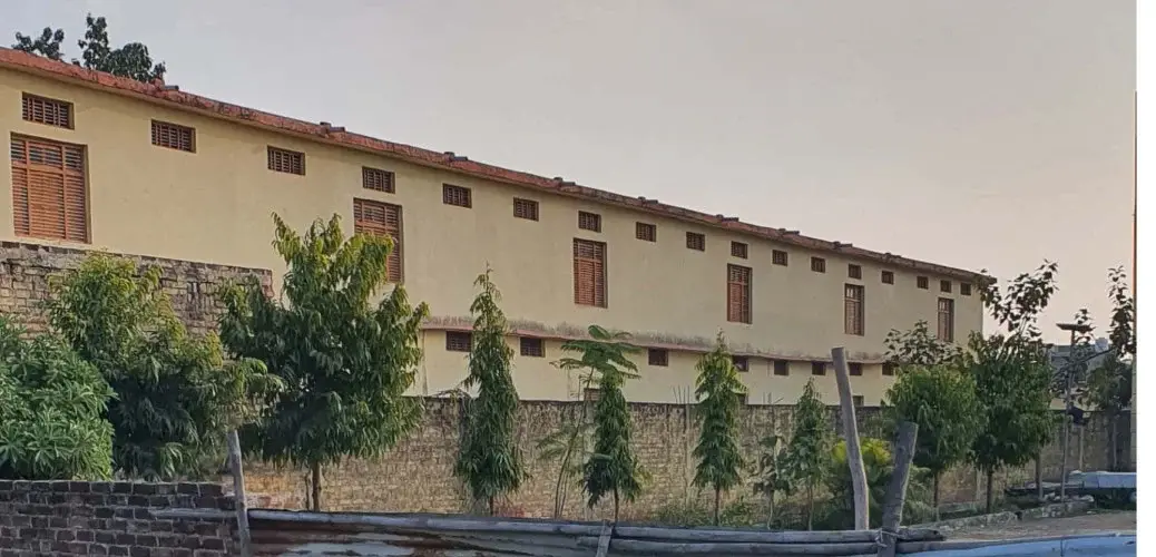 Jhaulal Gajodhar Prasad Mahavidyalaya: campus photo 1