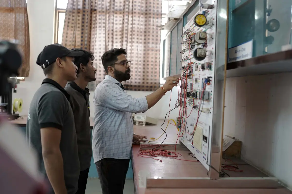 Jiet College of Pharmacy campus photo 7