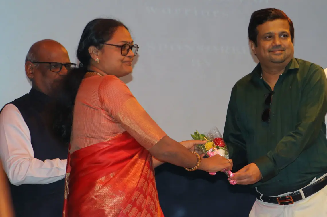 Jnan Vikas Mandals Mohanlal Raichand Mehta College of Commerce Diwali Maa College of Science Amritlal Raichand Mehta College of Arts Dr R T Doshi College of Computer Science Airoli Navi Mumbai: campus photo 3