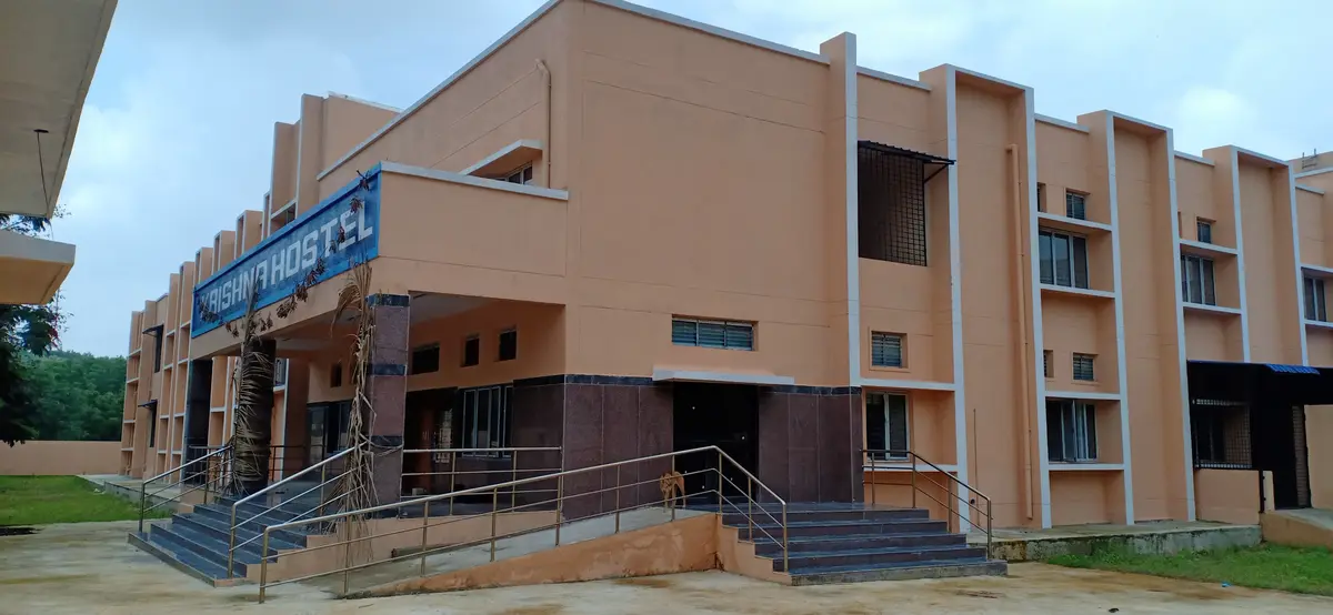 JNTUH College of Engineering-Nachupally: campus photo 4