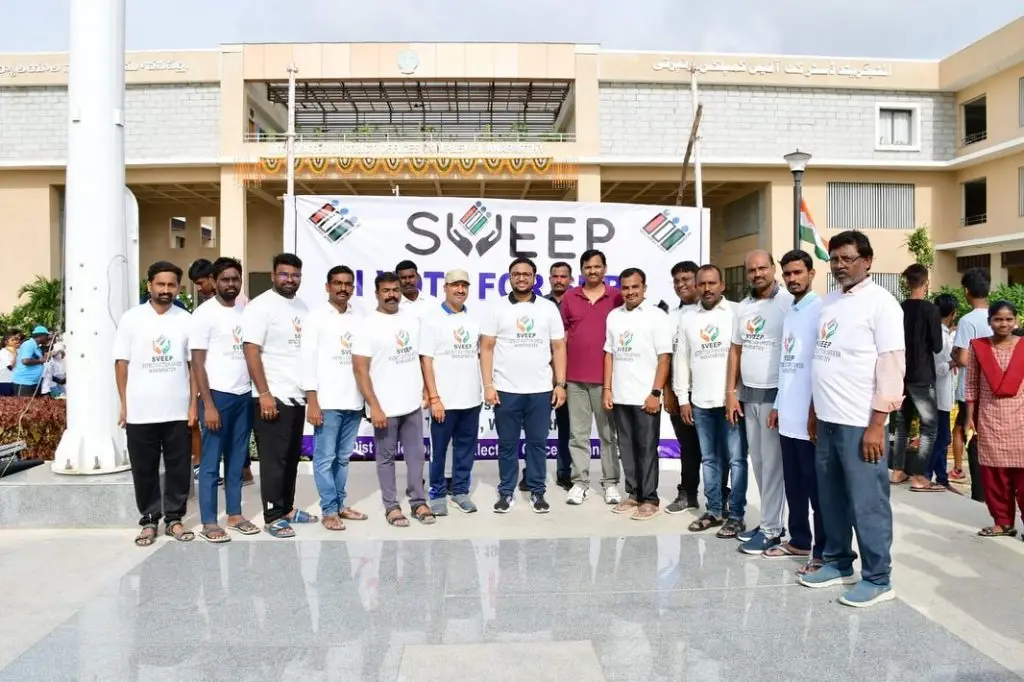 Jntuh University College of Engineering Wanaprthy campus photo 8