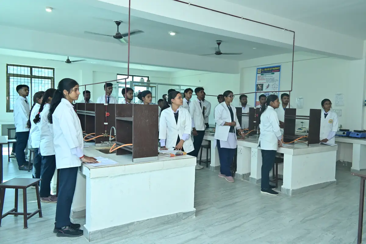 K J College of Pharmacy Babatpur Varanashi: campus photo 1