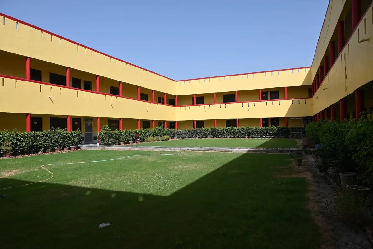 K L S College: campus photo 5