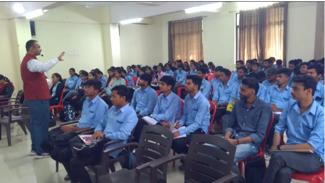 K.V.N. Naik S. P. Sansthas Loknete Gopinathji Munde Institute of Engineering Education and Research campus photo 3