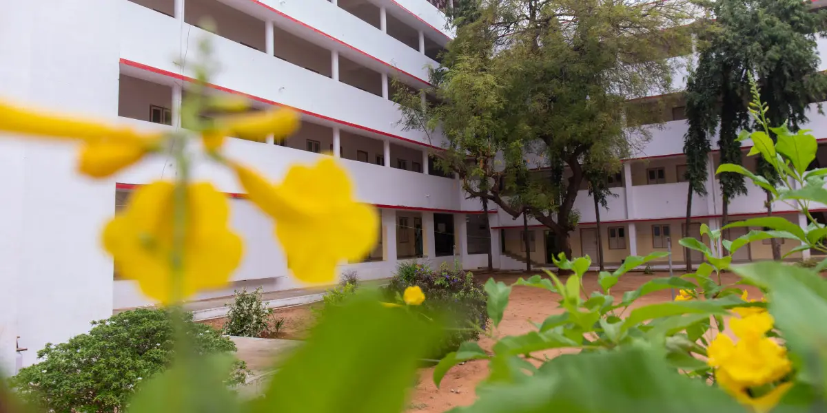KARE campus photo 2