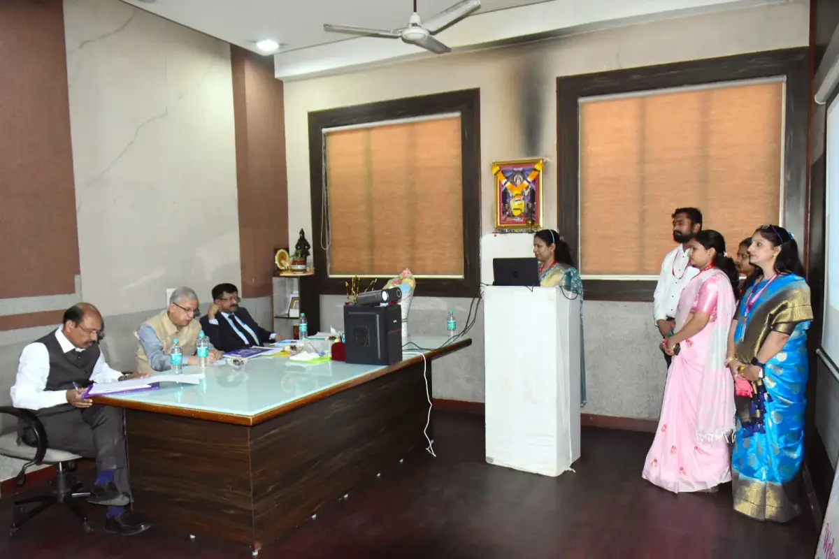 Kamalgauri Hiru Patil Shikshan Sansthas Sadguru Vamanbaba Commerce and Science College Taloja Majkur: campus photo 3