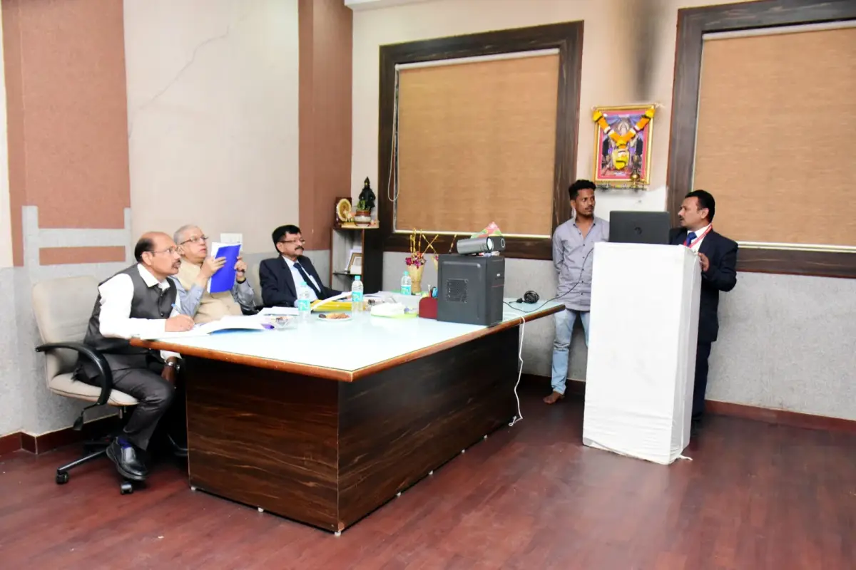 Kamalgauri Hiru Patil Shikshan Sansthas Sadguru Vamanbaba Commerce and Science College Taloja Majkur: campus photo 2