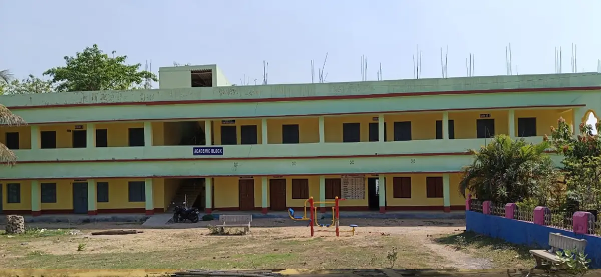 Kaptipada Degree College: campus photo 3