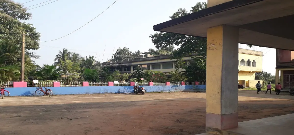 Kaptipada Degree College: campus photo 2