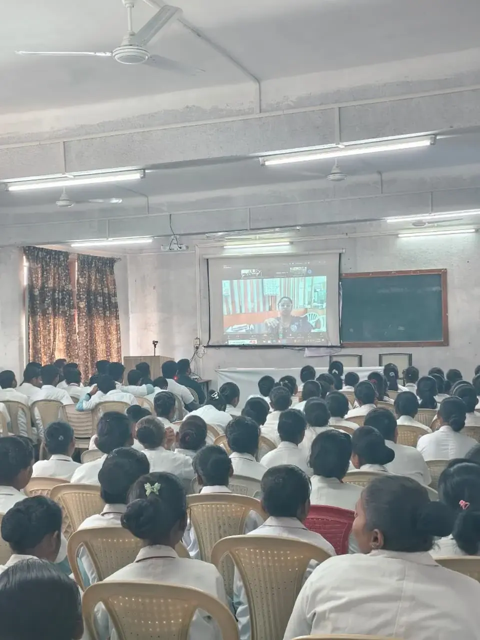 Karmayogi Institute of Nursing, Shelve Pandharpur: campus photo 4
