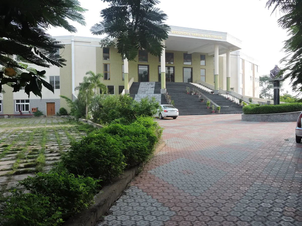 KARPAGA VINAYA INSTITUTE OF MEDICAL SCIENCES & RESEARCH CENTRE (Inst. Code – 490): campus photo 1