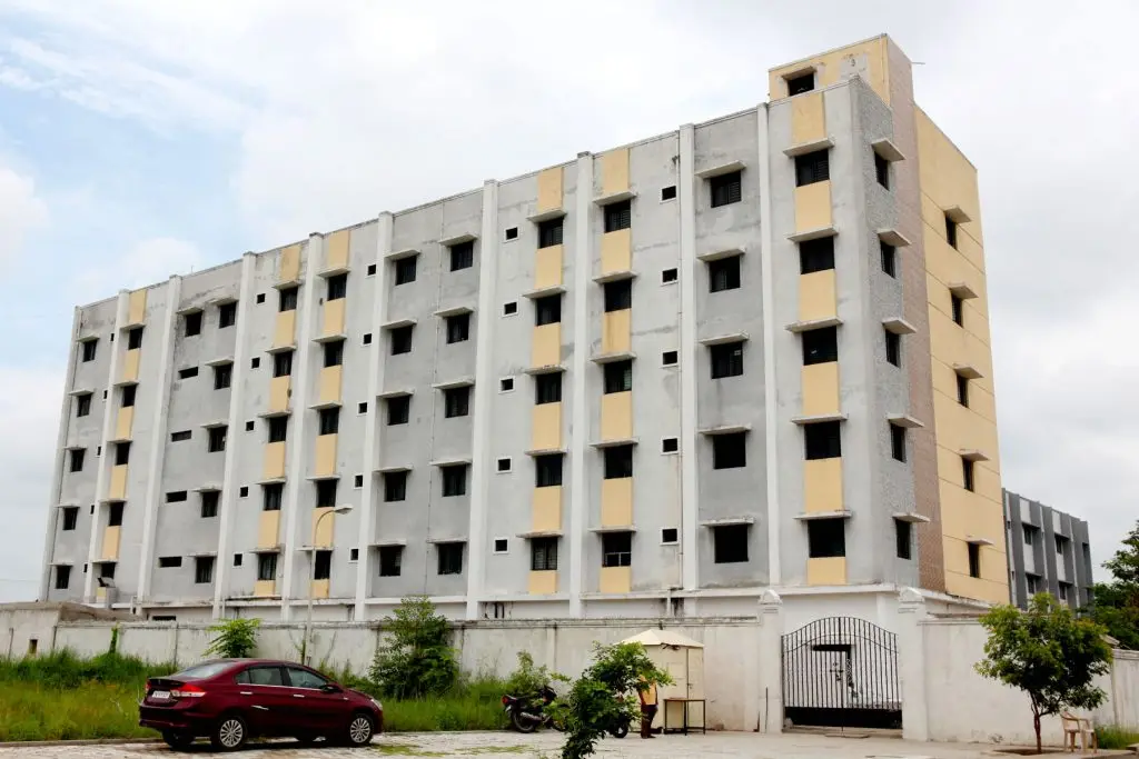 KARPAGA VINAYAGA COLLEGE OF NURSING (Inst. Code – 378): campus photo 1