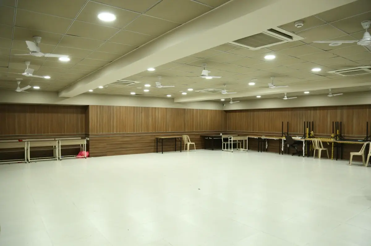 KES's Shri Jayantilal H. Patel Law College At: campus photo 4