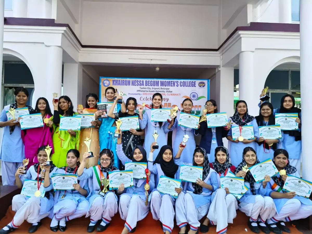 Khairun Nessa Begum Womens College: campus photo 4