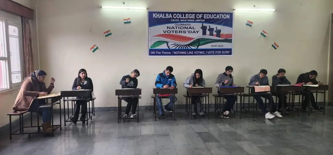 Khalsa College: campus photo 2