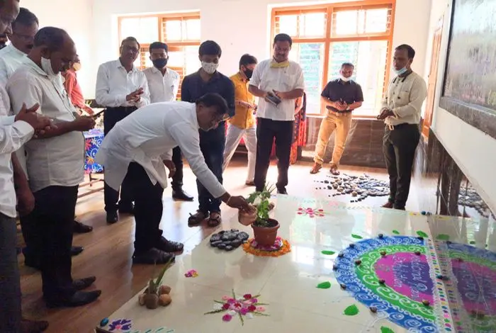 Kharepatan Panchakroshi Shikshan Prasarak Mandal S Arts and Commerce College Kharepatan: campus photo 8