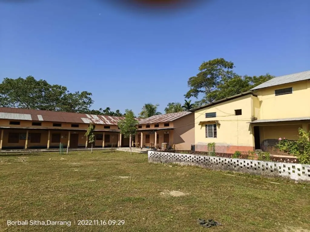 Khoirabari College: campus photo 4