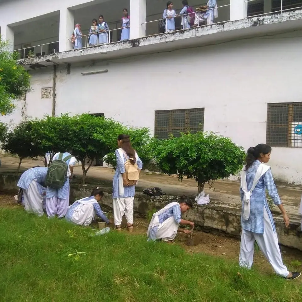 Khun Khun Ji Girls Degree College: campus photo 7